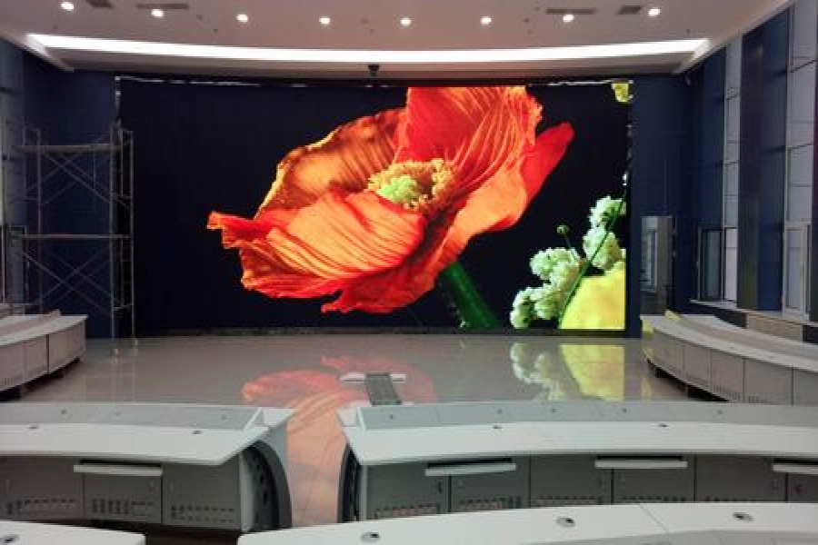 P1.53室內(nèi)LED顯示屏